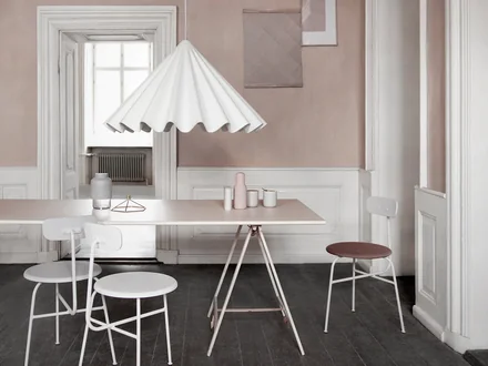 Tegenhanger licht genaamd Dansen via Menu