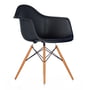 Vitra - Eames Plastic Fauteuil DAW (h 43 cm), gouden esdoorn / basic dark, witte kunststof glijdoppen (tapijt)