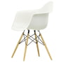 Vitra - Eames Kunststof Fauteuil DAW (h 43 cm), gouden esdoorn / wit, wit vilt glijders (harde vloer)