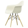 Vitra - Eames Kunststof fauteuil DAW, essenhoning gekleurd / kiezelsteen (viltglijder wit)