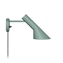 Louis Poulsen - AJ Wandlamp, licht petroleum