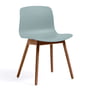 Hay - About A Chair AAC 12 , Noten gelakt / stofblauw 2. 0