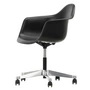 Vitra - Eames Plastic Armchair PACC RE, gepolijst / diepzwart, zachte wielen (harde vloer)