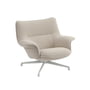 Muuto - Doze Lounge Chair Low, draaistel lichtgrijs / beige (hoes Haard 7)