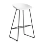 HAY - About A Stool AAS 38 Barkruk H 85, wit 2. 0 (vilten glijders)