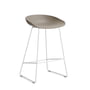 Hay About A Stool AAS 2. - 38 Barkruk H 76, wit / kaki 0 (vilten glijders)