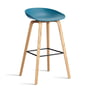 Hay About A Stool AAS 2. - 32 H 85 cm, eiken gelakt / zwart staal / stofblauw 0 (viltglijders)