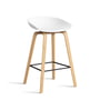 Hay About A Stool AAS 2. - 32 H 75 cm, eiken gelakt / zwart staal / wit 0 (viltglijders)