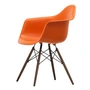 Vitra - Eames Plastic Armchair DAW RE, donker esdoorn / roest oranje (basisglijders van donker vilt)