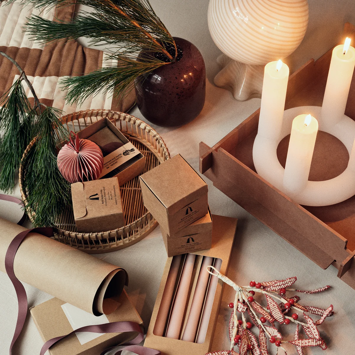 Christmas Pulp Decoratieve hangers van Broste Copenhagen