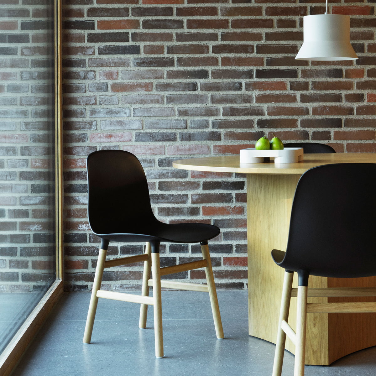 Form stoel, eiken / zwart by Normann Copenhagen