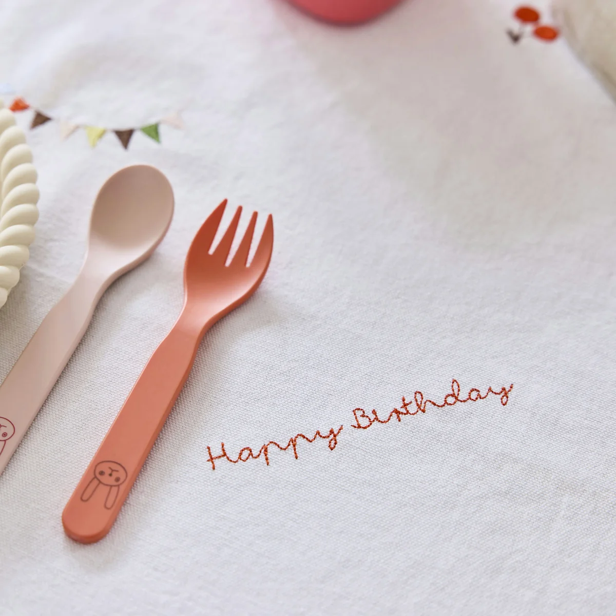 OYOY - Verjaardag tafelkleed