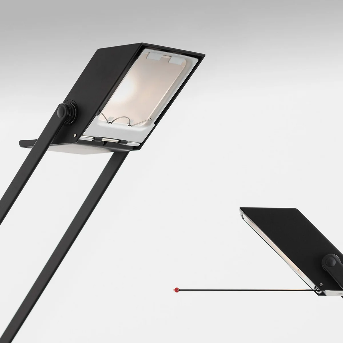 Artemide - Tizio tafellamp, zwart