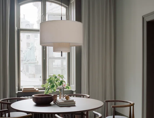 Hanglampen vind je overal in huis. Vind hier de juiste hanglamp voor jouw kamer.