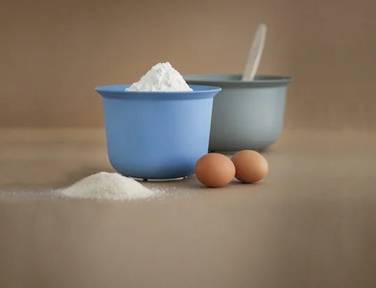Vind bakbenodigdheden zoals deegrollers, maatbekers, keukenweegschalen en meer ...