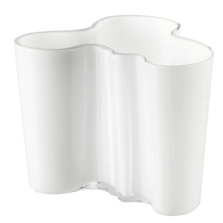 Aalto Vaas Savoy 160 mm van Iittala in opaalwit