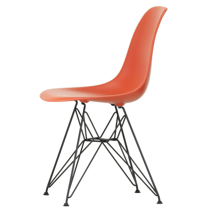 Eames Plastic Side Chair DSR van Vitra in basic dark / papaver rood