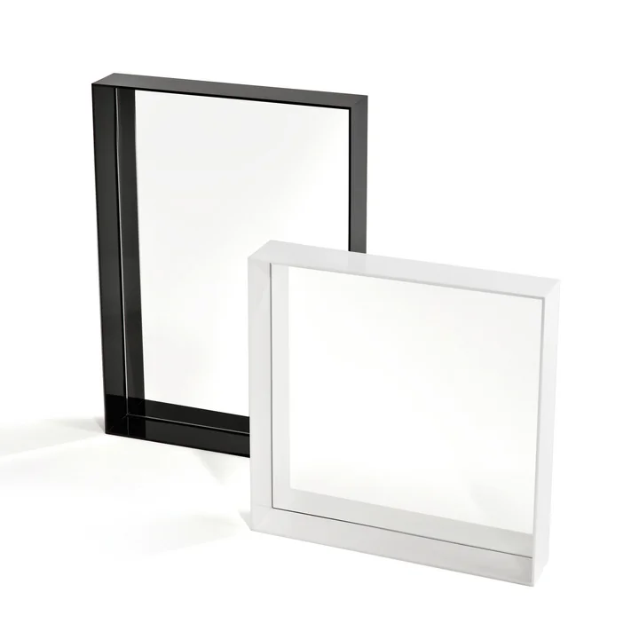 Only Me Mirror, zwart 50 x 70 cm, wit 50 x 50 cm by Kartell
