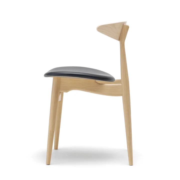 Carl Hansen - CH33, geoliede eik / zwart leer (Loke 7150)