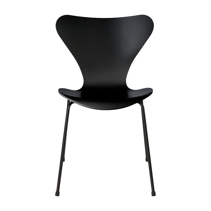 Serie 7 stoel, monochroom zwart, 4 6. 5 cm van Fritz Hansen