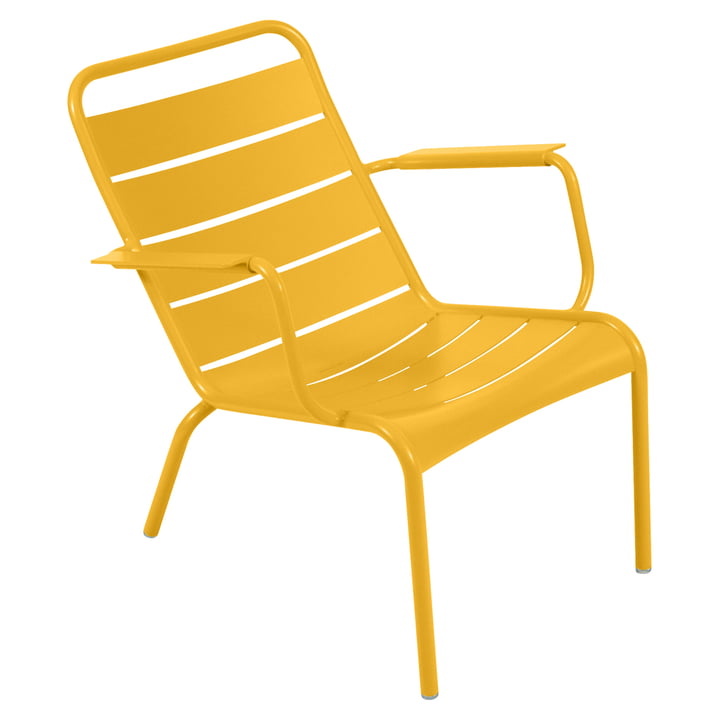 Luxembourg diepe fauteuil van Fermob in honing