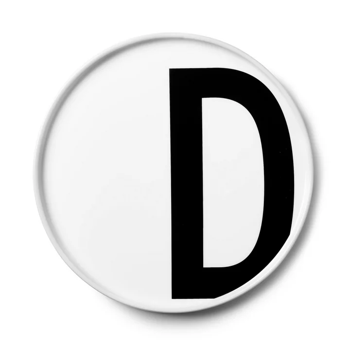 De AJ porseleinen plaat D van Design Letters