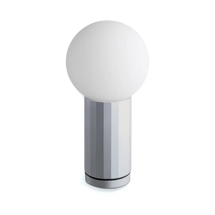 De Turn On Table Lamp in aluminium van HAY