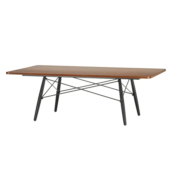 De Eames salontafel in palisanderfineer met een voetstuk van zwart essenhout van Vitra.