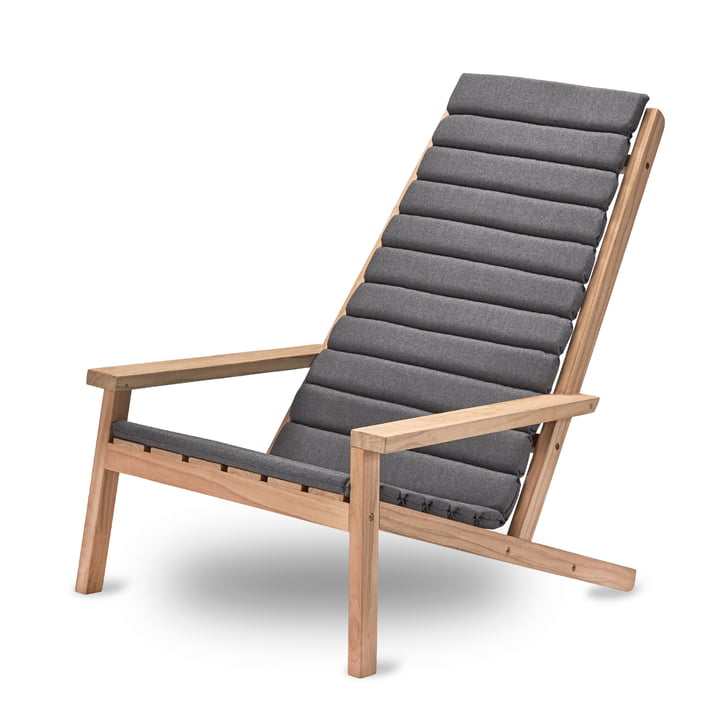 Between Lines Deck Chair met steun van Skagerak