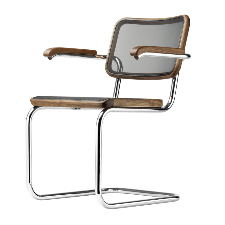 Thonet S 64 N armstoel van chroom / geolied notenhout / bekleding van zwart netmateriaal (Pure Materials)