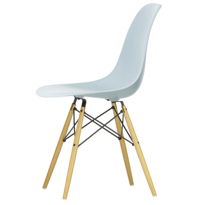 Vitra - Eames Plastic Side Chair DSW (H 43 cm), geelachtig esdoorn / ijsgrijs, wit vilt glijders