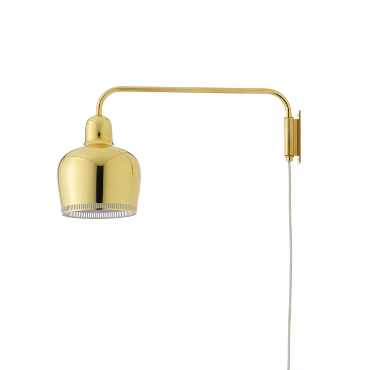 A330S Gouden Klok wandlamp van Artek in messing
