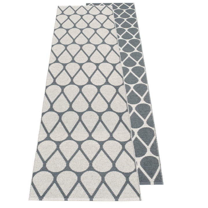 Otis omkeerbaar tapijt, 70 x 200 cm in graniet / fossiel grijs van Pappelina 