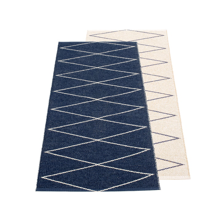 Max. omkeerbaar tapijt, 70 x 160 cm in donkerblauw / vanille van Pappelina 