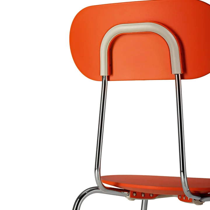 Mariolina stoel van Magis in oranje