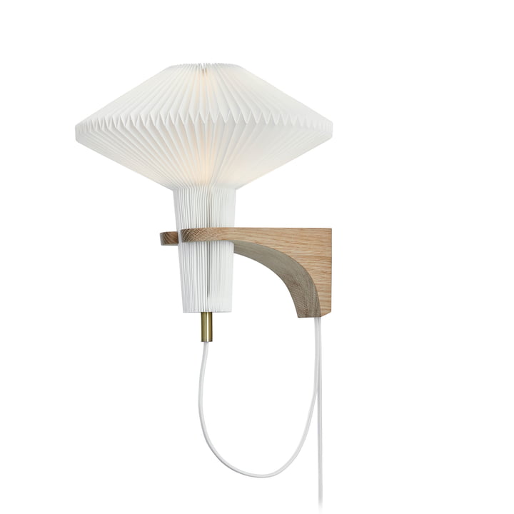 204 Wandlamp "The Mushroom" van Le Klint in eiken / wit