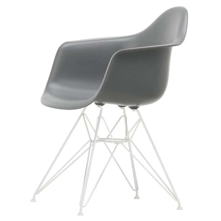 Eames Plastic Armchair DAR Vitra uit in wit / granietgrijs (viltglijders wit)