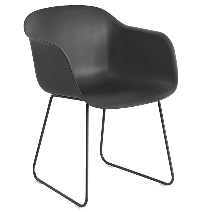 Fiber Fauteuil Sledevoet, zwart door Muuto