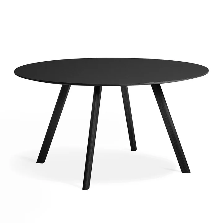 De Copenhague CPH25 tafel van HAY met een diameter van 140 cm in zwart