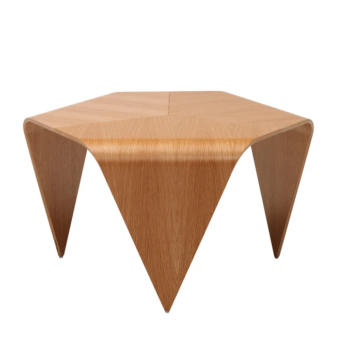 Trienna salontafel van Artek in helder gelakt eiken