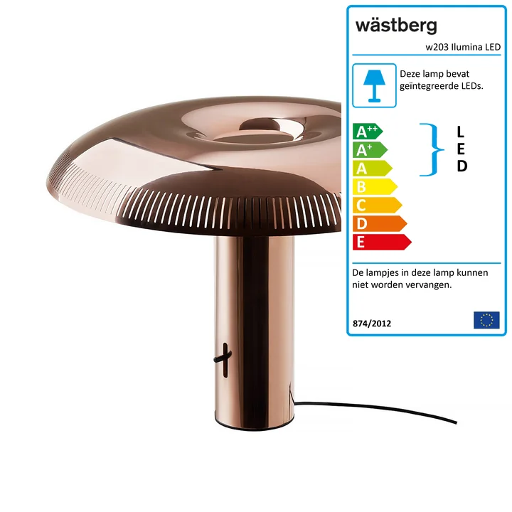 De w203 Ilumina LED tafellamp van Wästberg in koper