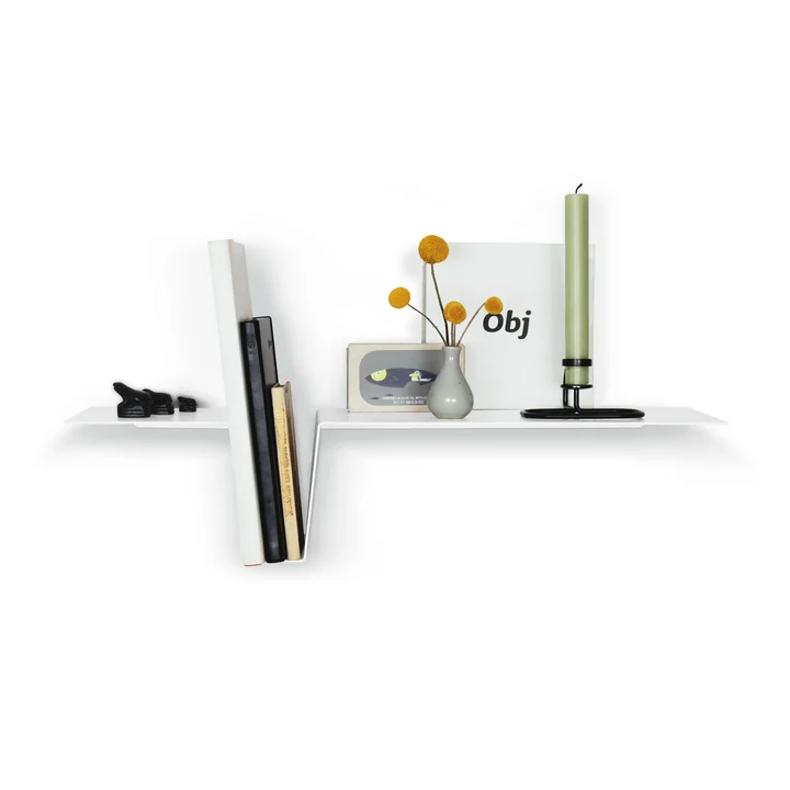 De DOV wandplank van vonbox met boeken en decoratieve objecten