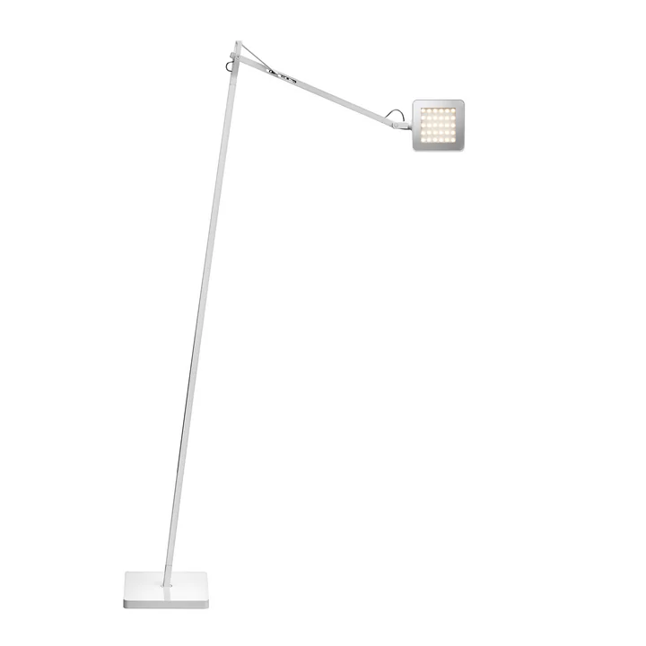 De Kelvin LED F vloerlamp van Flos in het wit