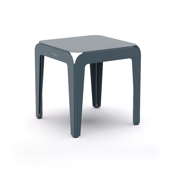 De Bended Stool kruk van Weltevree in grijsblauw