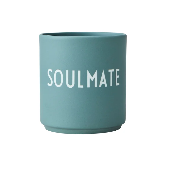 AJ Favourite De porseleinen mok van Design Letters Soulmate, / dusty green