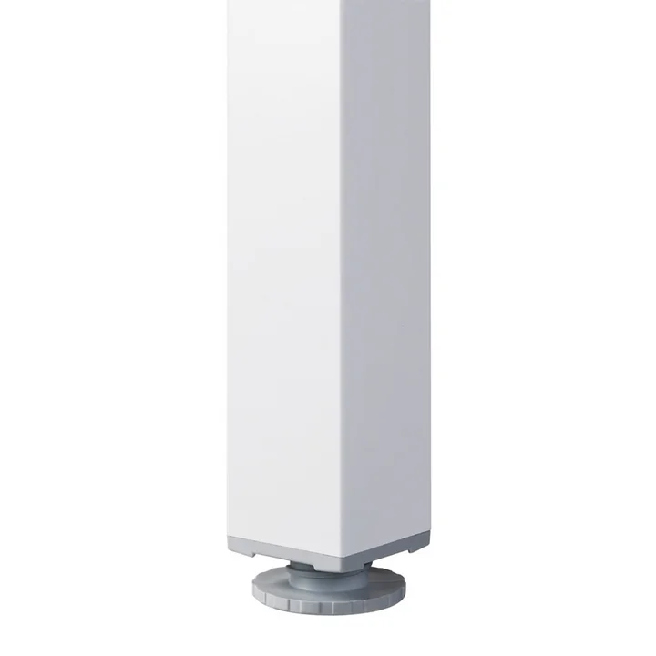 De uittrekbare tafel Levante van Nardi heeft in hoogte verstelbare poten