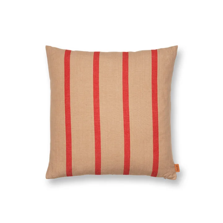 Grand Cushion 50 x 50 cm van Ferm Living in camel / rood