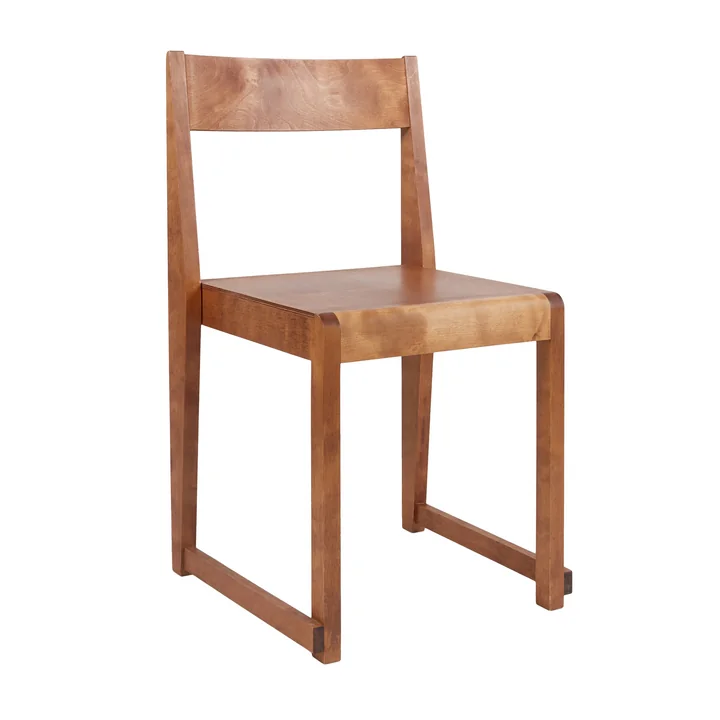 Chair 01 van Frama in berken geolied / warm bruin