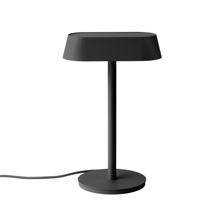Linear Tafellamp van Muuto in de kleur zwart
