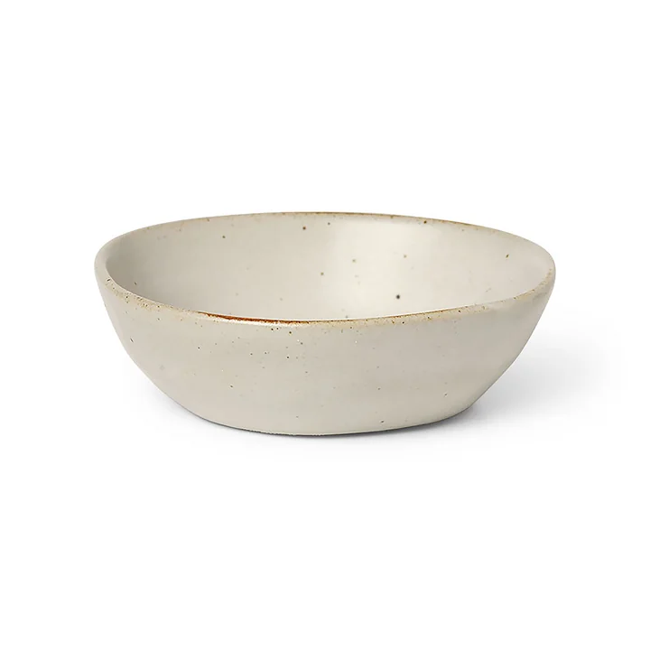 Flow Kom van Ferm Living in de kleur gebroken wit